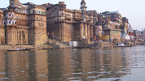 [元旦]<印度尼泊尔佛教朝圣德里-舍卫城-蓝毗尼-拘尸那迦-王舍城-菩提伽耶-瓦拉纳西9日包团定制游>2人单团升级酒店无购物含小费多人优惠_上海_出发_途牛