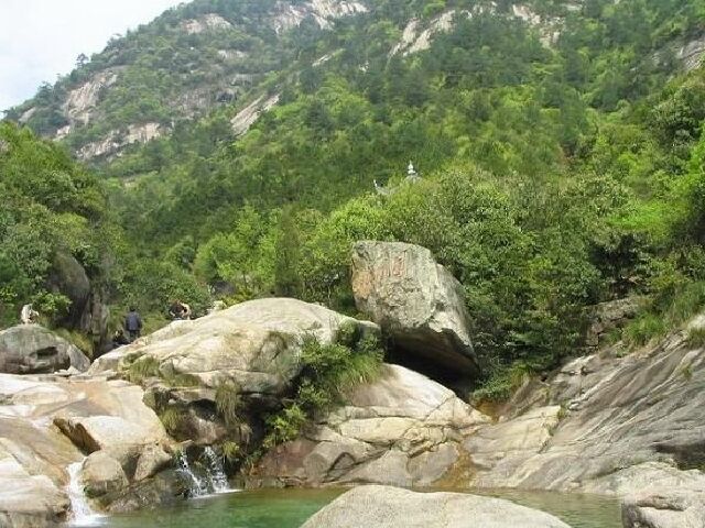 黄山东海大峡谷凤凰源景区