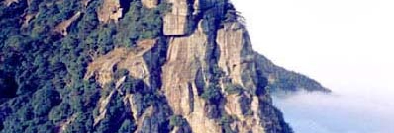 铁船峰旅游攻略