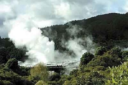 <新西兰北岛中土5日当地游>陶波湖，霍比特人村庄，爱歌顿牧场迷你游，波利尼西亚温泉，米泰毛利文化村夜间活动，罗托鲁瓦缆车（当地参团）