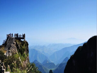 广州-莽山森林温泉高铁3日游住森林温泉酒店 赏