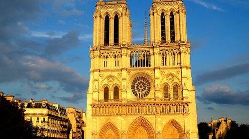 除了圣母院，巴黎还有哪些值得一去的教堂?