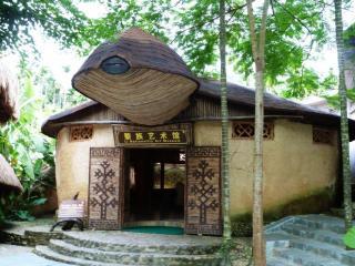 海南三亚槟榔谷一日游 感受最淳朴黎族风情