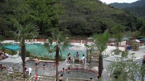  桂山原始森林-龙川佗城-温泉2日游>住热龙温泉,无自费