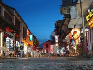 阳朔西街