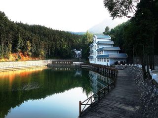  安陆白兆山自驾2日游>宿汤池温泉度假村四星标间