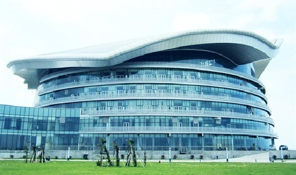 <北海银滩一号国际会议中心酒店4日自助游>银滩边沿，尽揽浪漫海景