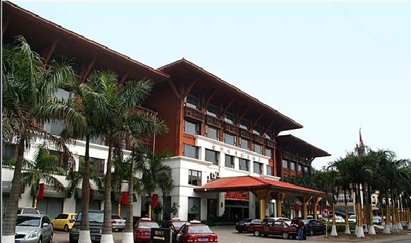 <北海珍珠湾海景酒店3日自助游>背靠一线观光海岸，独占绝佳地域