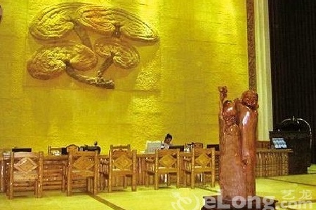 点击图片查看详情 迪拜人均月收入_2018重庆人均月收入(3)