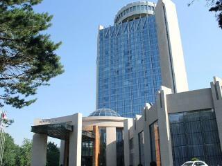 到新疆旅游多少钱_新疆跟团旅游报价_2023年新疆旅游团报价