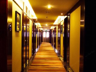甘肃5日跟团游_甘肃旅游好的团_到甘肃7日旅游