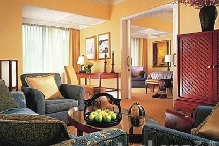 【上海四季酒店】地址:上海市静安区威海路50