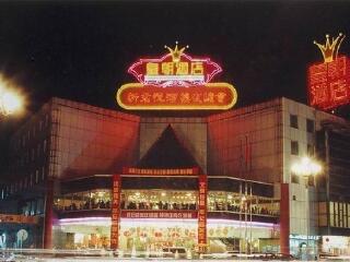 湖南鳳凰古城旅游價(jià)格多少_湖南鳳凰古城旅游最佳路線(xiàn)_湖南鳳凰古城旅游費(fèi)用