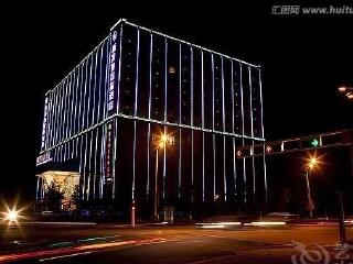 到青海旅游跟团报价_过年去青海旅游团_十一青海游