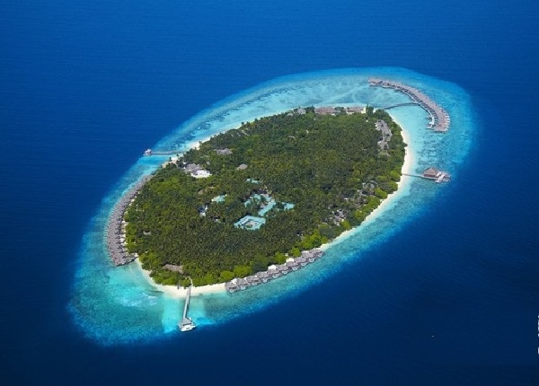 <马尔代夫都喜天阙岛Dusit Thani4晚6日自助游>香港出发