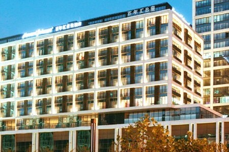 大连百年汇豪生酒店酒店预订_大连百年汇豪生