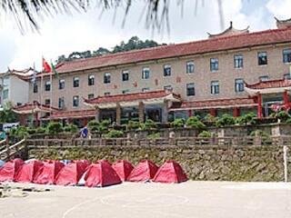 黃山旅行跟團(tuán)_黃山旅游最佳路線_黃山跟團(tuán)游與自由行