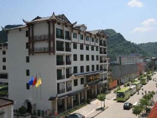 十月份去张家界好吗_到张家界6天游_豪华张家界旅游