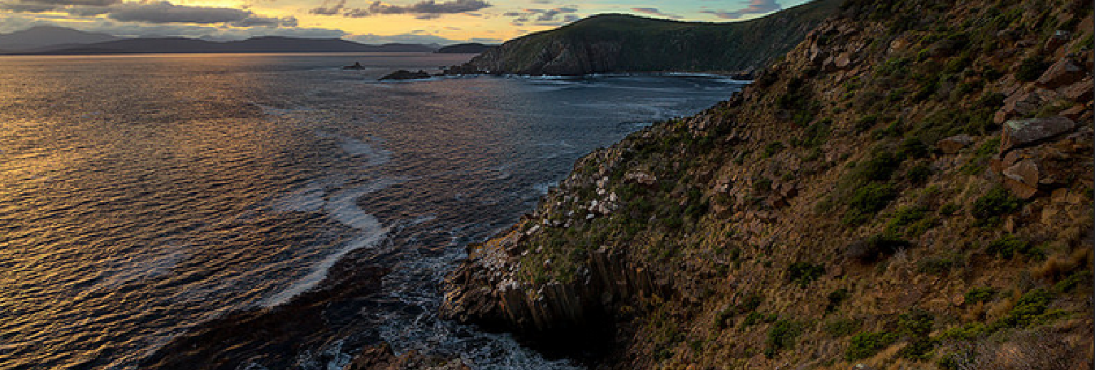 南布鲁尼国家公园(south bruny national park)是霍巴特以南很著名的