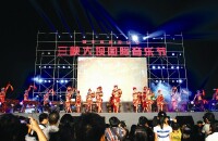 参加宜昌三节盛会