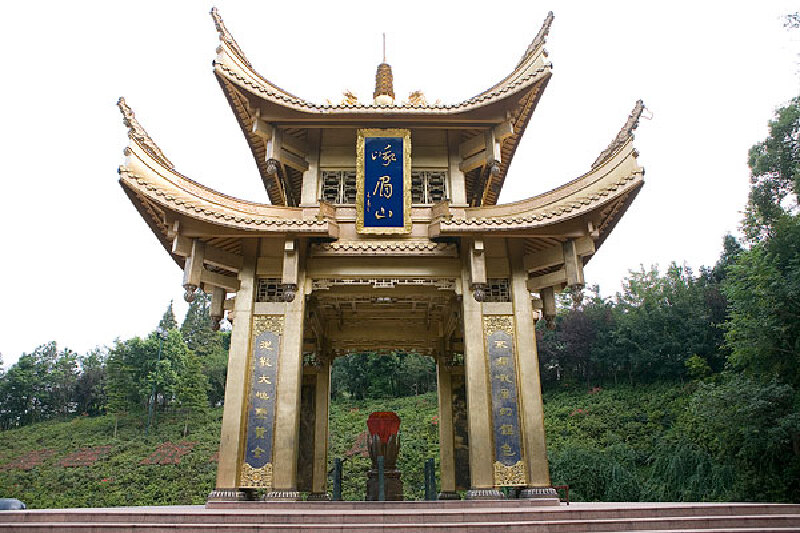 峨眉山最佳旅游季节_峨眉山最佳旅游季节天气