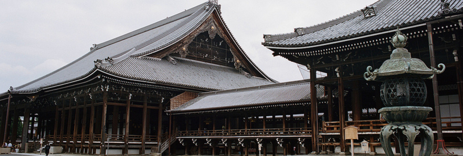 西本愿寺旅游攻略