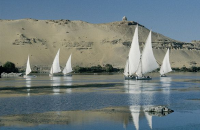 体验阿斯旺风帆船