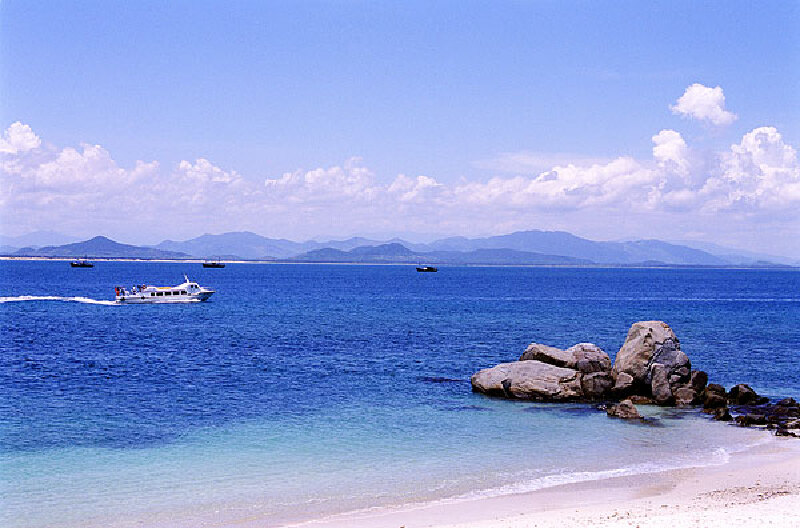 三亚跟团游：海岛风光与浪漫假期的小贴士