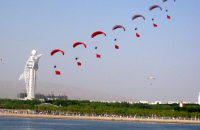 参加国际滑翔节