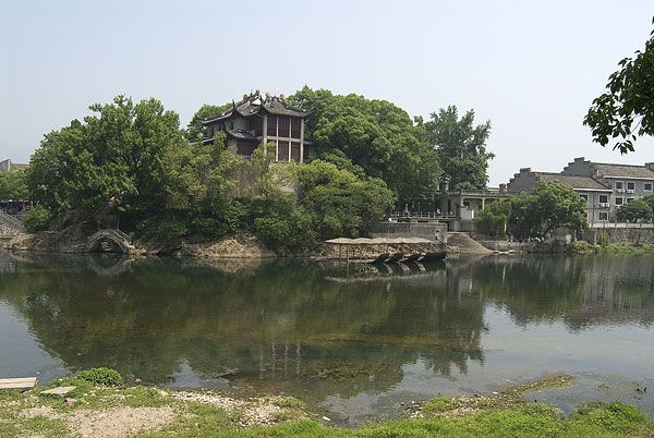 商量岗住宿_奉化商量岗旅游度假村宿_奉化商量岗旅游度假村简介