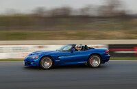 观看大赛车季比赛