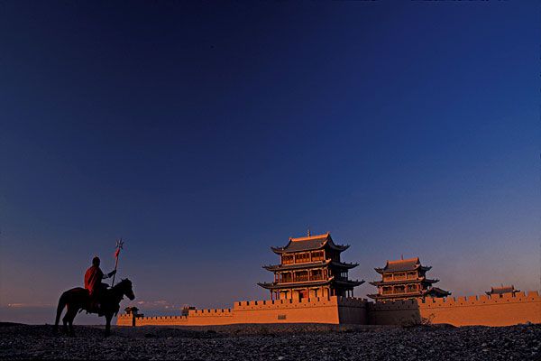 嘉峪关度假_嘉峪关攻略_嘉峪关路线_嘉峪关线路_最新嘉峪关旅游资讯_途牛旅游网