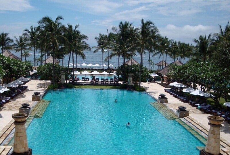 去巴厘岛旅游_签证_路线_美食_住宿_交通_最