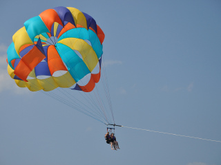 迪拜有什么好玩的地方_迪拜游玩去哪好_去迪拜玩什么