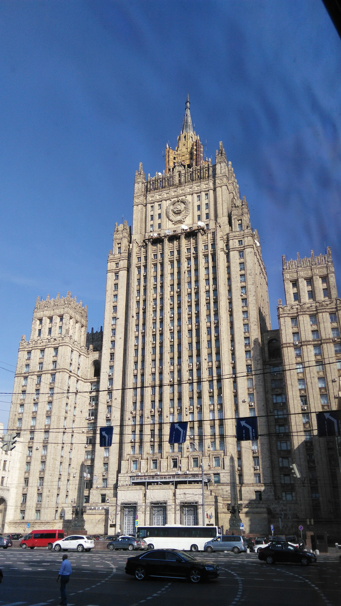 前苏联外交部大楼,就在老阿尔巴特街口的旁边.