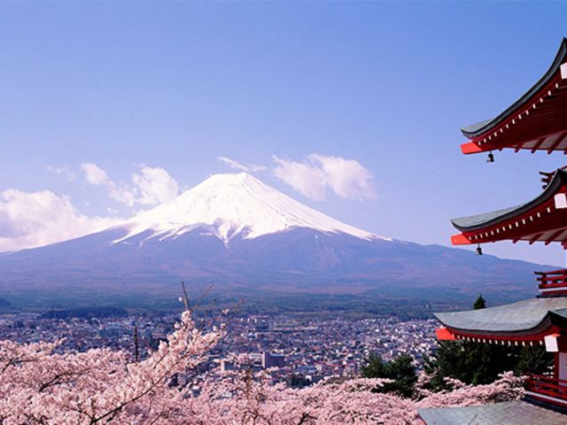 日本富士山五合目和山中湖温泉1日游