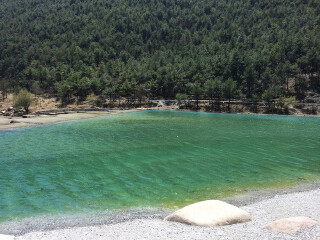 云南香格里拉旅行團(tuán)_云南香格里拉自由游價(jià)格多少_現(xiàn)在到云南香格里拉旅游多少錢