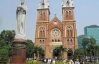 圣母大教堂游玩