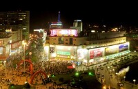 逛中山路步行街