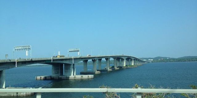 新马跨海大桥风景图片