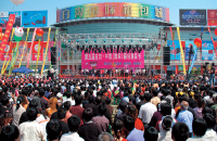 白沟箱包服装节