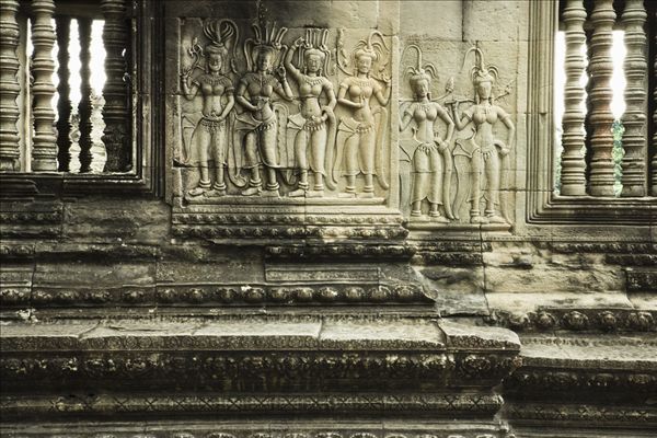 4月去吴哥窟穿什么_吴哥窟四月穿什么鞋_吴哥