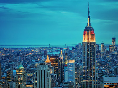 263474__empire-state-building-in-twilights_p