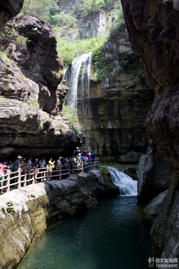 云台山旅游攻略:一路奔波的美丽_辉县方山游记_途牛