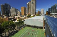 观看澳式足球比赛