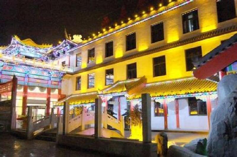 华山景区内住宿酒店介绍_华山西岳国际酒店住