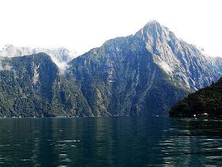 新西兰介绍_新西兰景点_新西兰代表性物品_最