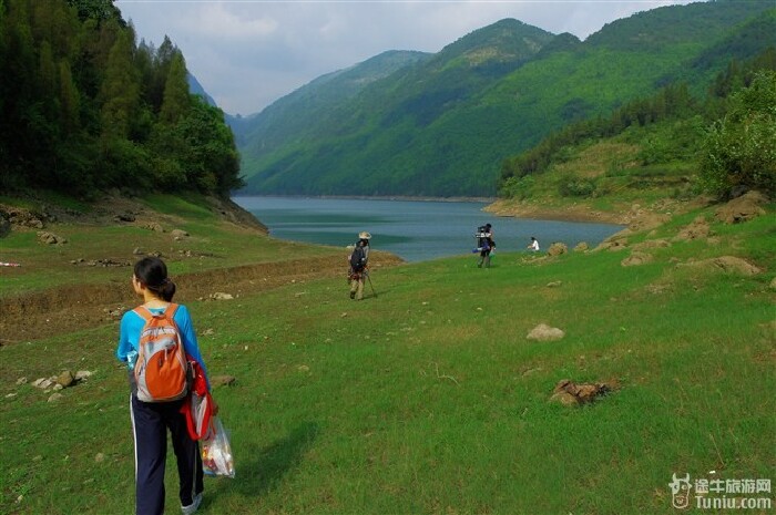 【重庆旅游攻略】驴行胜天湖