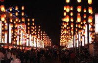 逛老城十字街夜市