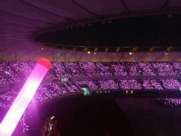 青岛有片粉色海